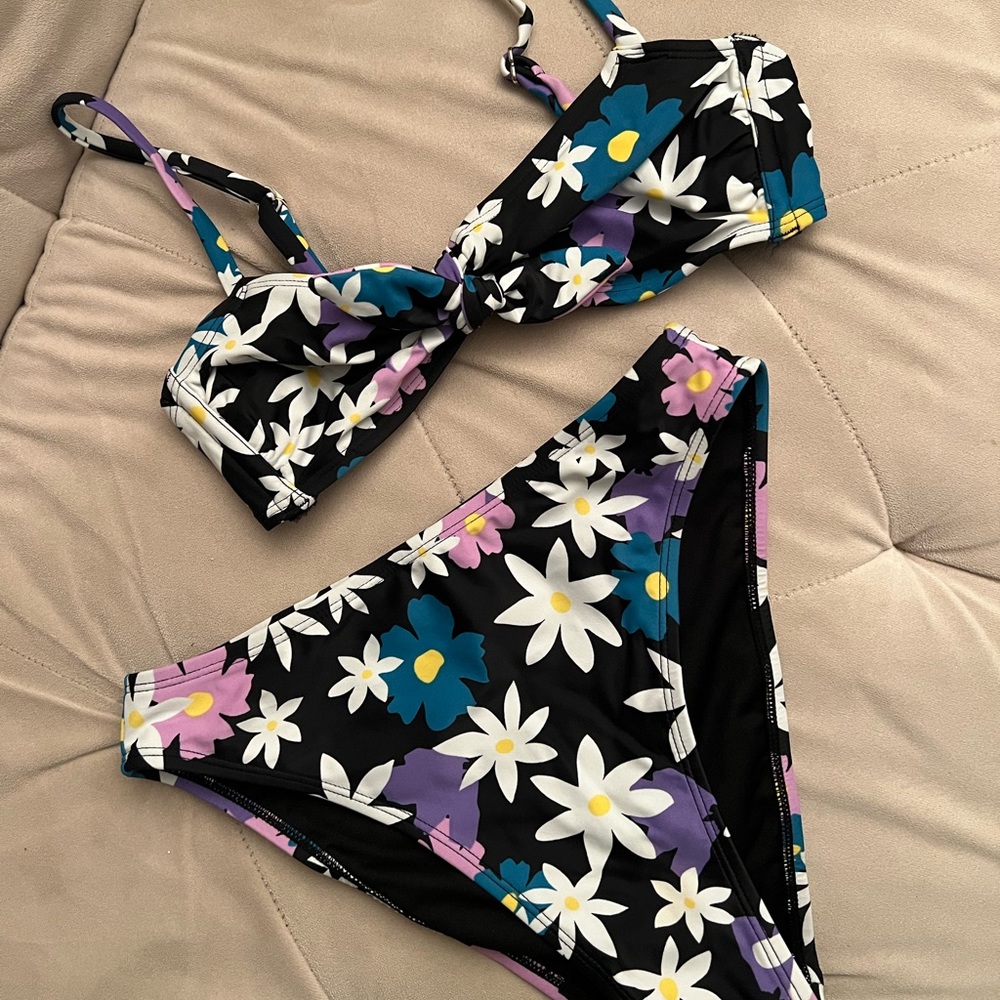 high cut bikini